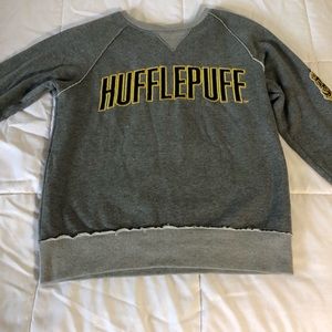 Universal Studios Hufflepuff sweatshirt